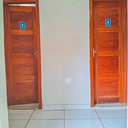 C&R Hostel Residencial Salvador Bagian luar foto