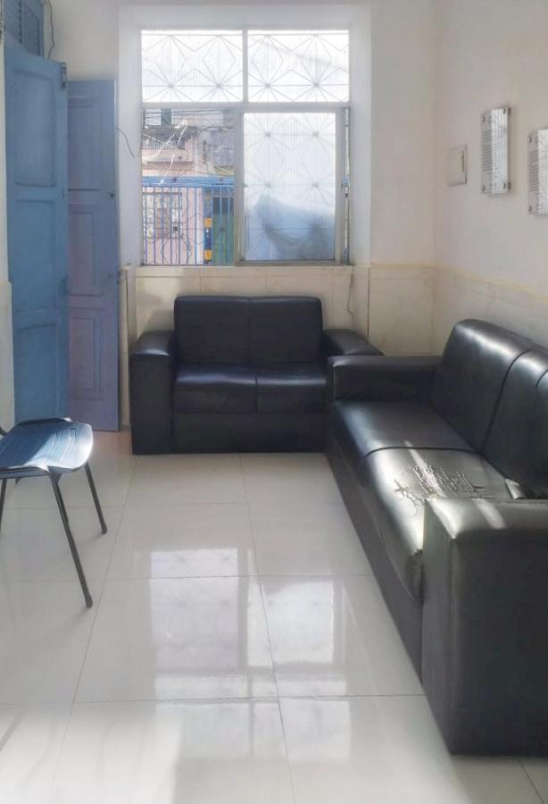 C&R Hostel Residencial Salvador Bagian luar foto